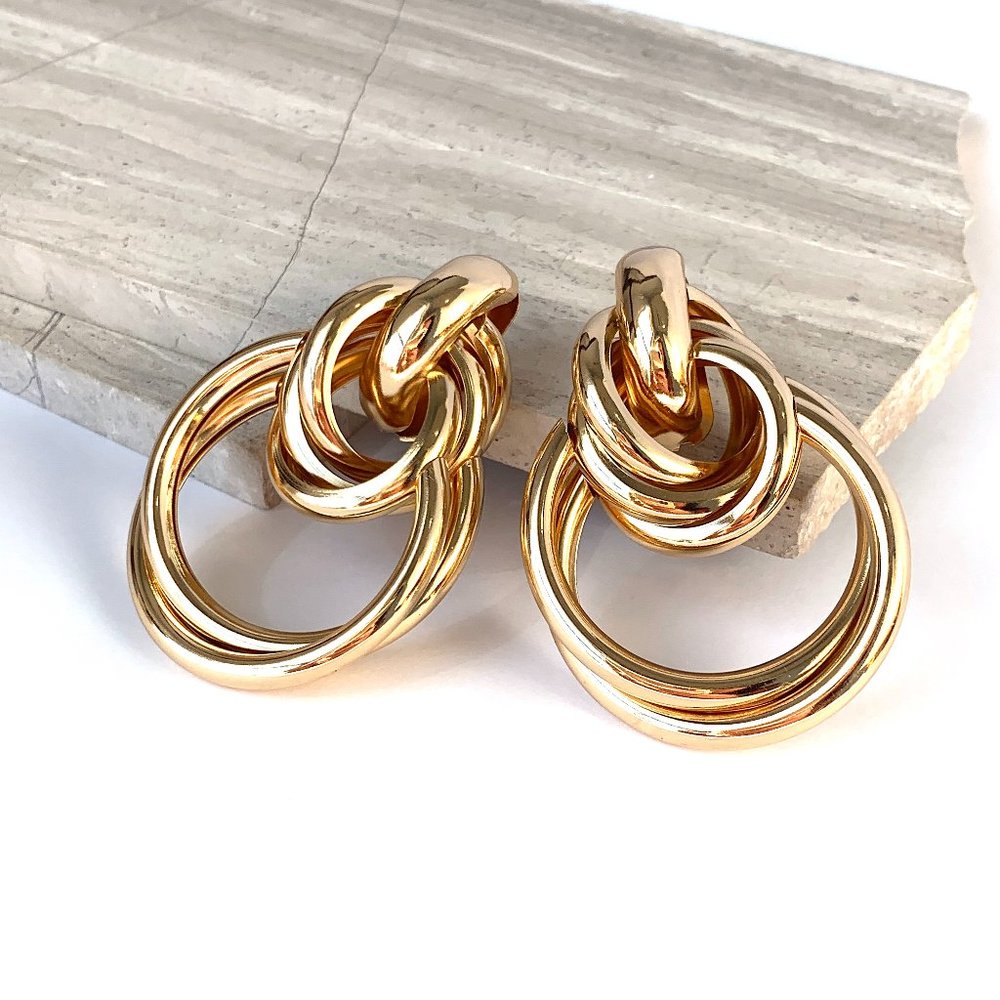 Anthropologie "Layered Link Drop" Gold Hoop Earrings - Picture 8 of 8